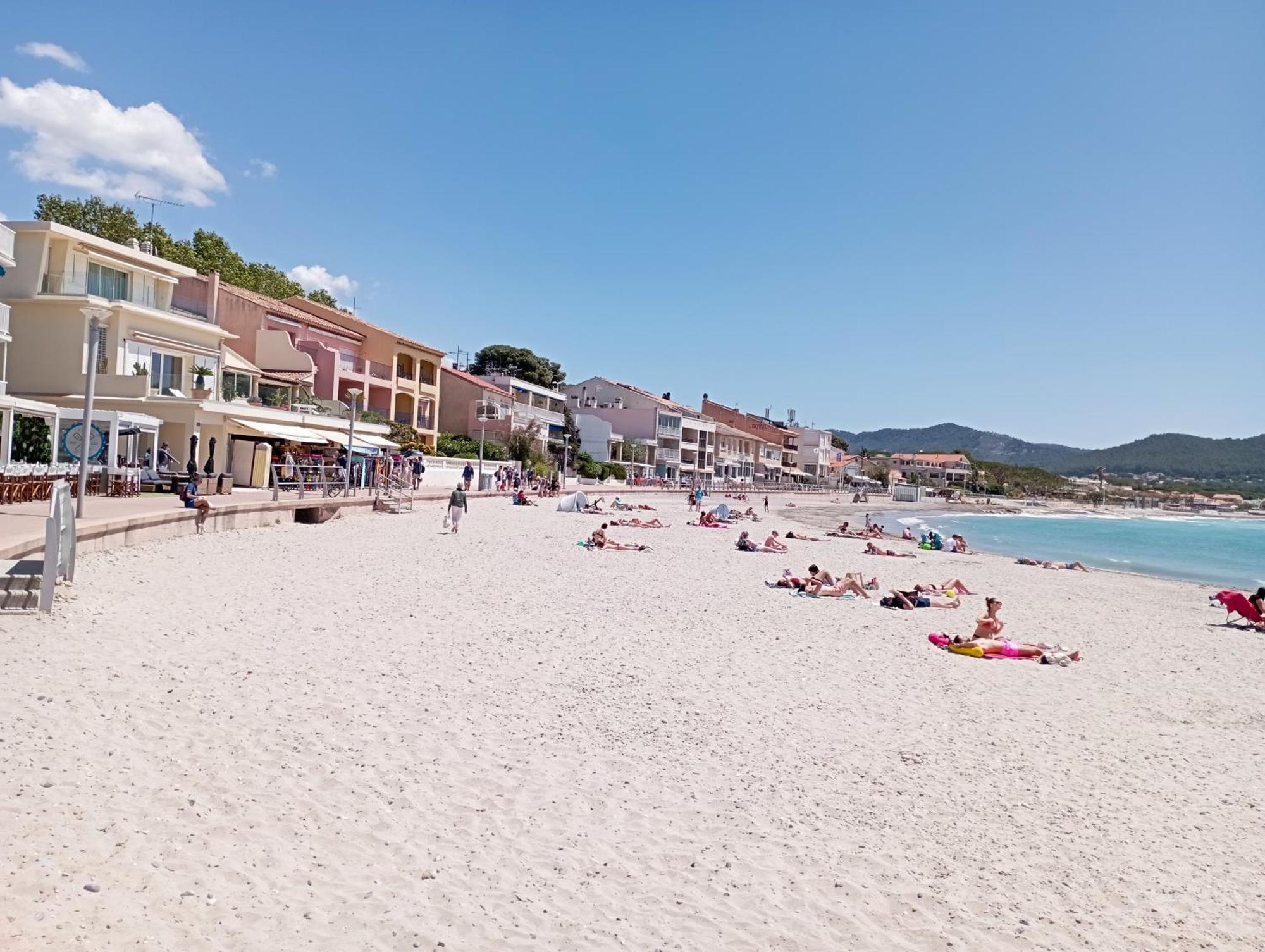 Bel Appartement Bord De Mer A St Cyr Sur Mer Saint-Cyr-sur-Mer Exteriér fotografie