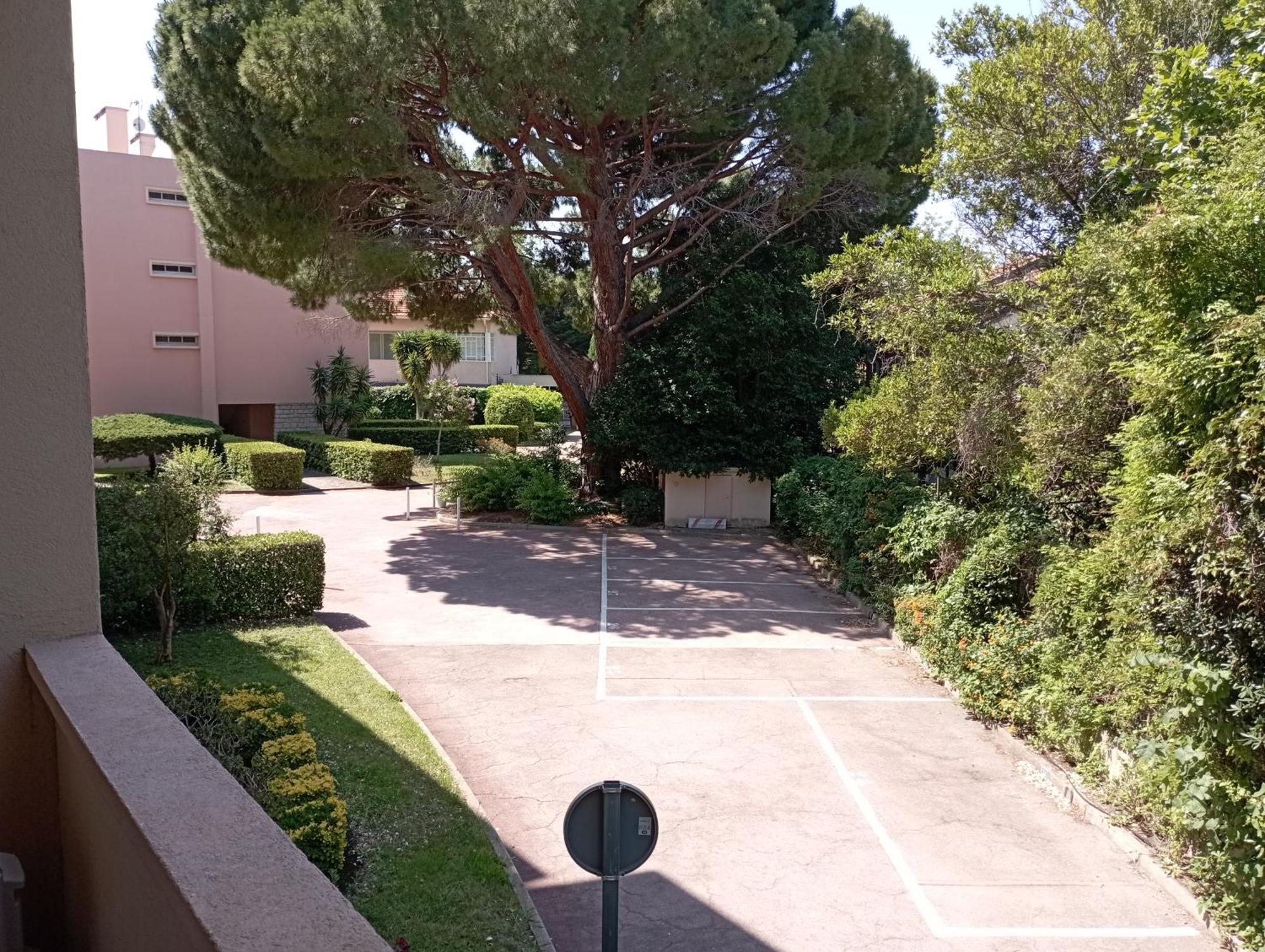 Bel Appartement Bord De Mer A St Cyr Sur Mer Saint-Cyr-sur-Mer Exteriér fotografie